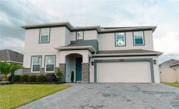 KISSIMMEE, Florida 34746, 5 Bedrooms Bedrooms, ,3 BathroomsBathrooms,Residential,For Sale,RAINIER,0,MFRO6342388
