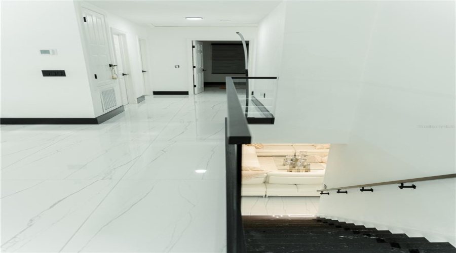 KISSIMMEE, Florida 34746, 5 Bedrooms Bedrooms, ,3 BathroomsBathrooms,Residential,For Sale,RAINIER,0,MFRO6342388