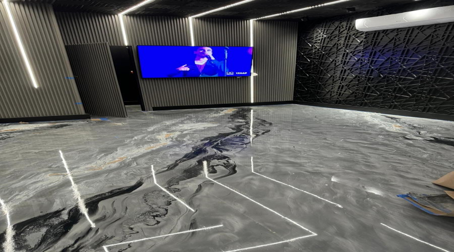 KISSIMMEE, Florida 34746, 5 Bedrooms Bedrooms, ,3 BathroomsBathrooms,Residential,For Sale,RAINIER,0,MFRO6342388