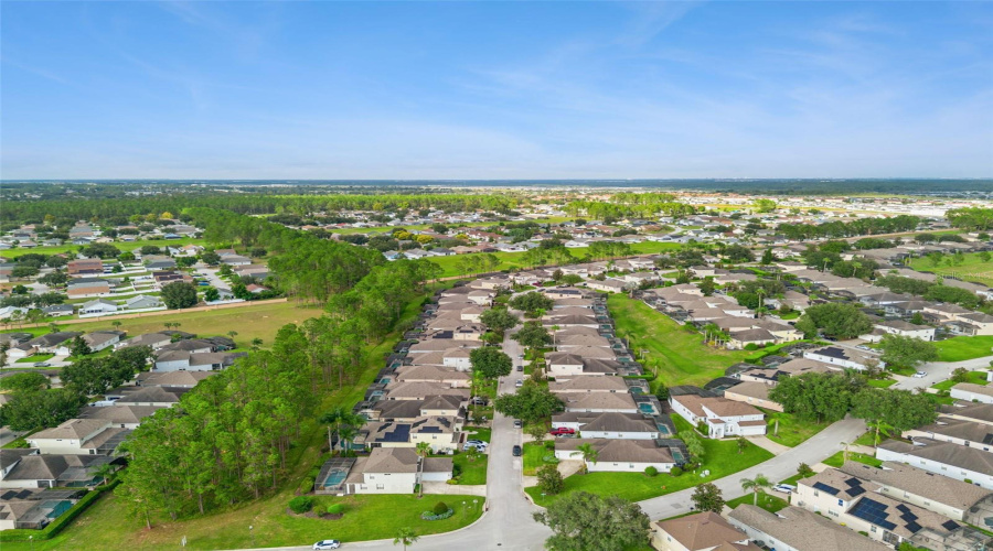 DAVENPORT, Florida 33897, 4 Bedrooms Bedrooms, ,3 BathroomsBathrooms,Residential,For Sale,ORISTA,0,MFRS5135726