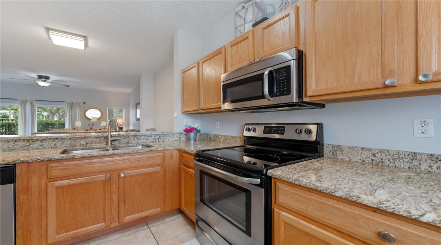 KISSIMMEE, Florida 34747, 3 Bedrooms Bedrooms, ,2 BathroomsBathrooms,Residential,For Sale,SUN KEY,0,MFRS5134598