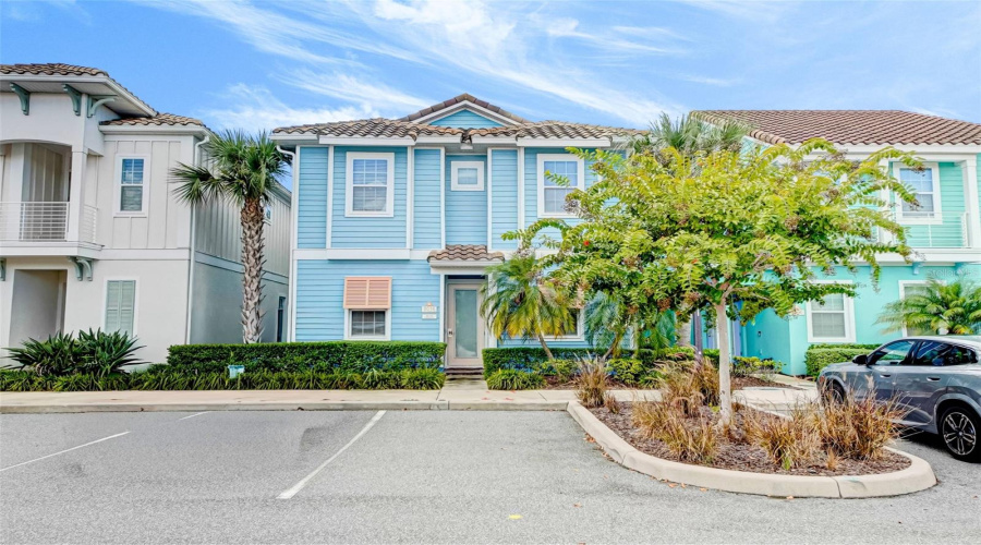 KISSIMMEE, Florida 34747, 5 Bedrooms Bedrooms, ,5 BathroomsBathrooms,Residential,For Sale,LOST SHAKER,0,MFRO6347658