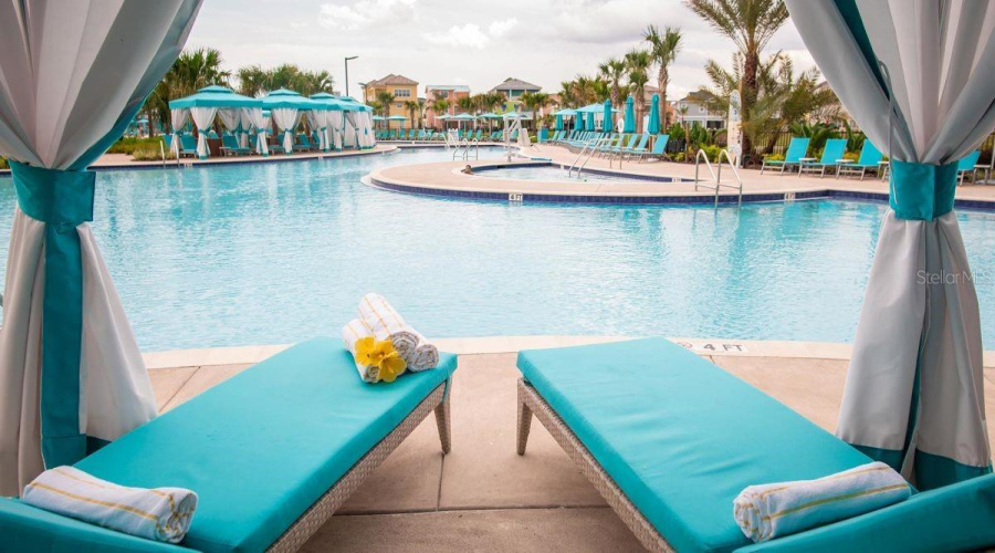 KISSIMMEE, Florida 34747, 5 Bedrooms Bedrooms, ,5 BathroomsBathrooms,Residential,For Sale,LOST SHAKER,0,MFRO6347658