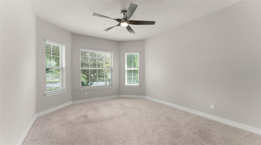 ORLANDO, Florida 32836, 4 Bedrooms Bedrooms, ,3 BathroomsBathrooms,Residential,For Sale,CITRON OAKS,0,MFRO6348013