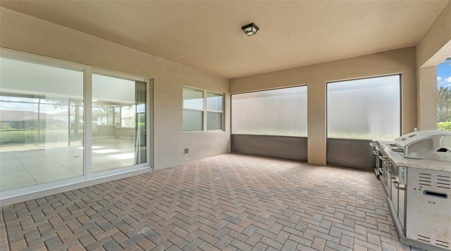 ORLANDO, Florida 32836, 4 Bedrooms Bedrooms, ,3 BathroomsBathrooms,Residential,For Sale,CITRON OAKS,0,MFRO6348013