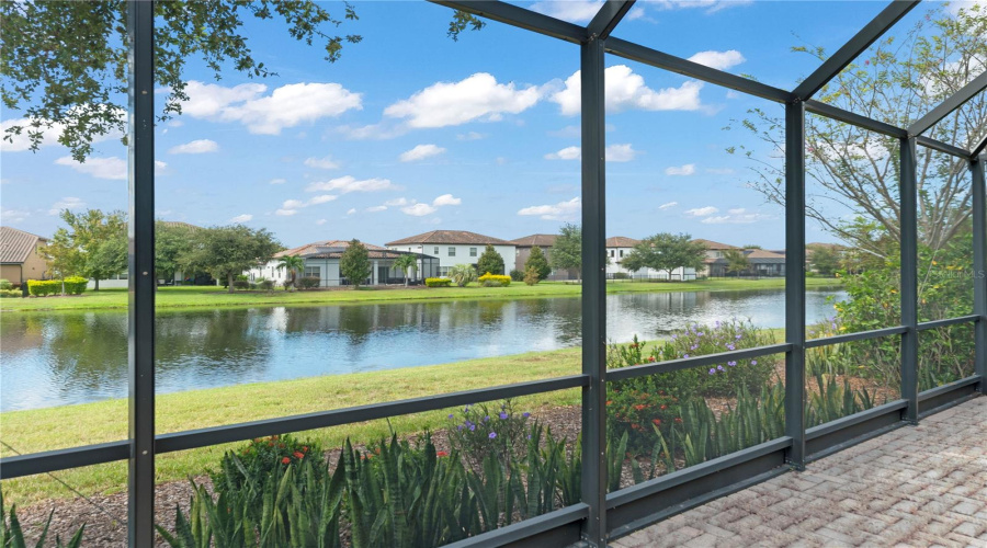 ORLANDO, Florida 32836, 4 Bedrooms Bedrooms, ,3 BathroomsBathrooms,Residential,For Sale,CITRON OAKS,0,MFRO6348013