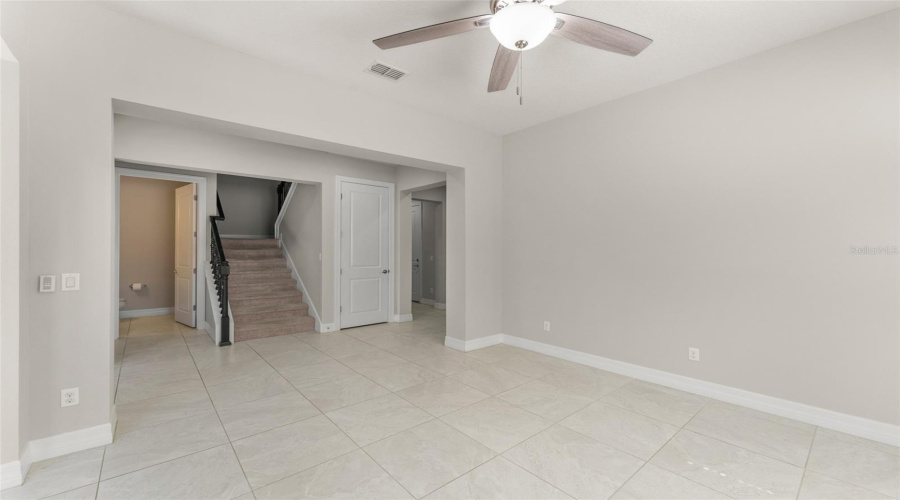 ORLANDO, Florida 32836, 4 Bedrooms Bedrooms, ,3 BathroomsBathrooms,Residential,For Sale,CITRON OAKS,0,MFRO6348013