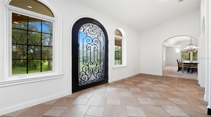 KISSIMMEE, Florida 34747, 4 Bedrooms Bedrooms, ,3 BathroomsBathrooms,Residential,For Sale,PAWNEE,0,MFRO6349038