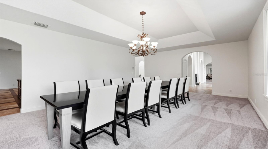 KISSIMMEE, Florida 34747, 4 Bedrooms Bedrooms, ,3 BathroomsBathrooms,Residential,For Sale,PAWNEE,0,MFRO6349038