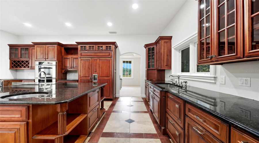 KISSIMMEE, Florida 34747, 4 Bedrooms Bedrooms, ,3 BathroomsBathrooms,Residential,For Sale,PAWNEE,0,MFRO6349038