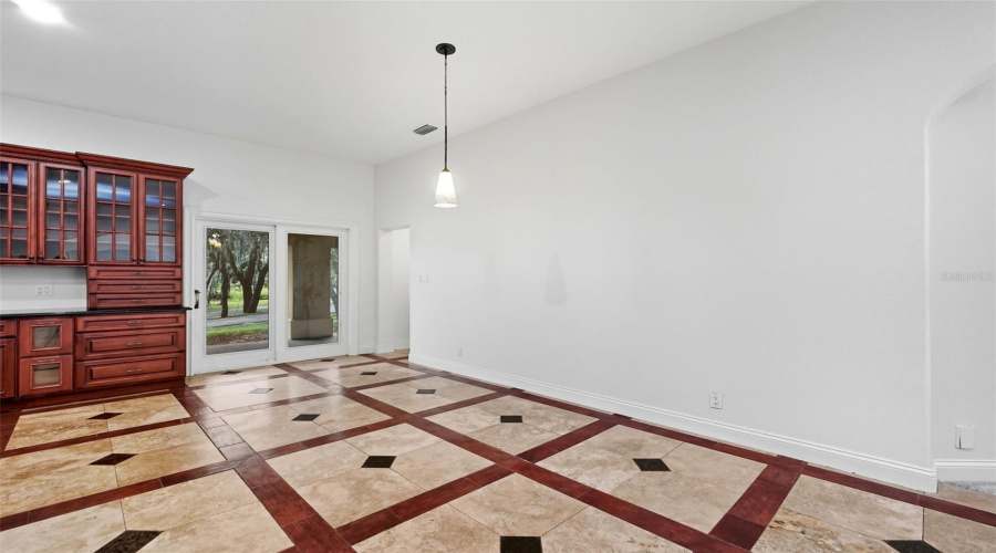 KISSIMMEE, Florida 34747, 4 Bedrooms Bedrooms, ,3 BathroomsBathrooms,Residential,For Sale,PAWNEE,0,MFRO6349038