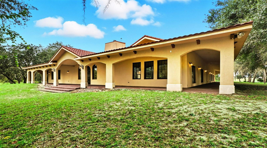 KISSIMMEE, Florida 34747, 4 Bedrooms Bedrooms, ,3 BathroomsBathrooms,Residential,For Sale,PAWNEE,0,MFRO6349038