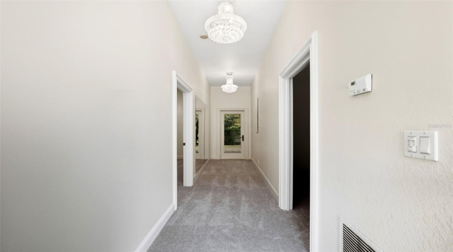 KISSIMMEE, Florida 34747, 4 Bedrooms Bedrooms, ,3 BathroomsBathrooms,Residential,For Sale,PAWNEE,0,MFRO6349038