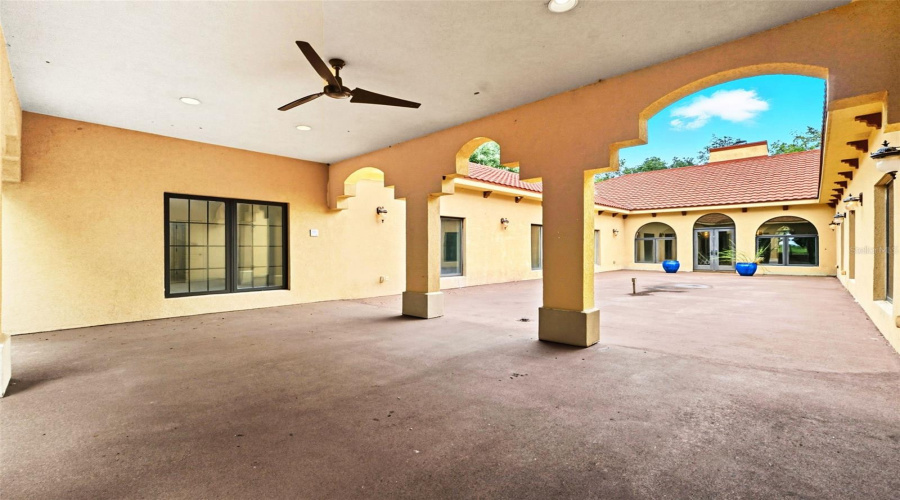 KISSIMMEE, Florida 34747, 4 Bedrooms Bedrooms, ,3 BathroomsBathrooms,Residential,For Sale,PAWNEE,0,MFRO6349038