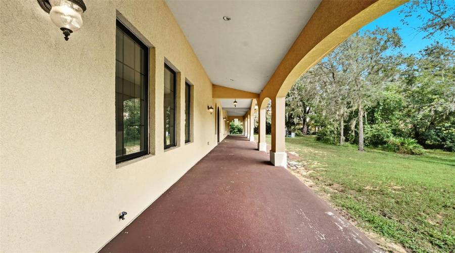 KISSIMMEE, Florida 34747, 4 Bedrooms Bedrooms, ,3 BathroomsBathrooms,Residential,For Sale,PAWNEE,0,MFRO6349038