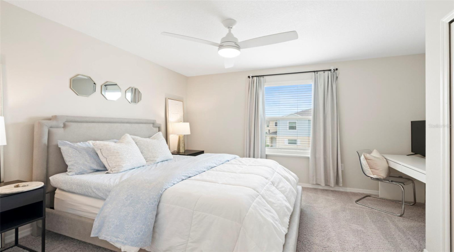 Guest bedroom with desk nook