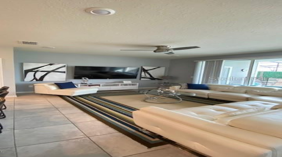 DAVENPORT, Florida 33837, 5 Bedrooms Bedrooms, ,4 BathroomsBathrooms,Residential,For Sale,OAK SPRING,0,MFRS5135755