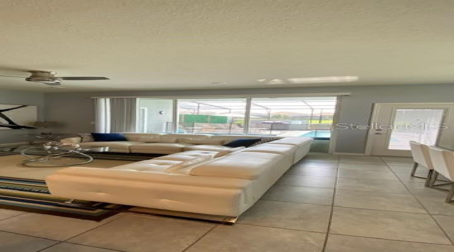 DAVENPORT, Florida 33837, 5 Bedrooms Bedrooms, ,4 BathroomsBathrooms,Residential,For Sale,OAK SPRING,0,MFRS5135755
