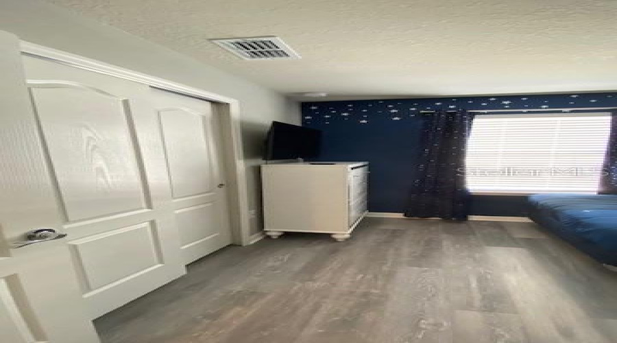 DAVENPORT, Florida 33837, 5 Bedrooms Bedrooms, ,4 BathroomsBathrooms,Residential,For Sale,OAK SPRING,0,MFRS5135755