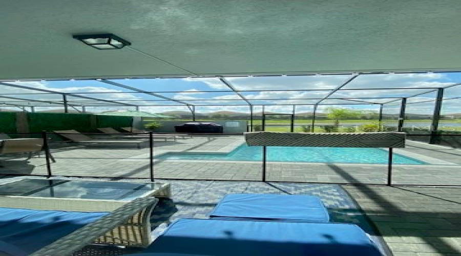 DAVENPORT, Florida 33837, 5 Bedrooms Bedrooms, ,4 BathroomsBathrooms,Residential,For Sale,OAK SPRING,0,MFRS5135755