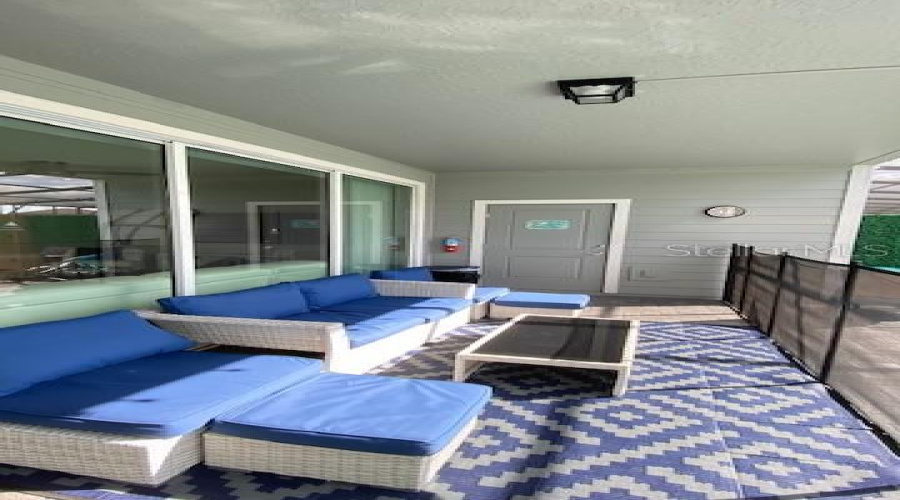 DAVENPORT, Florida 33837, 5 Bedrooms Bedrooms, ,4 BathroomsBathrooms,Residential,For Sale,OAK SPRING,0,MFRS5135755