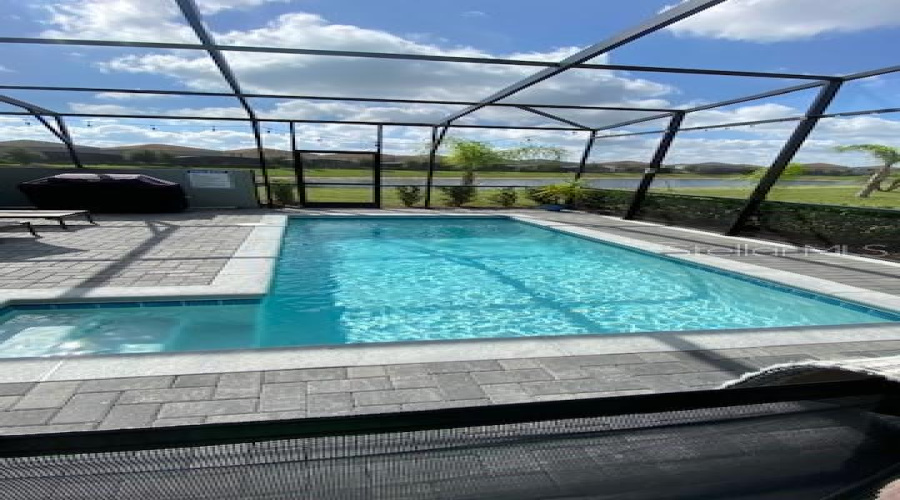 DAVENPORT, Florida 33837, 5 Bedrooms Bedrooms, ,4 BathroomsBathrooms,Residential,For Sale,OAK SPRING,0,MFRS5135755