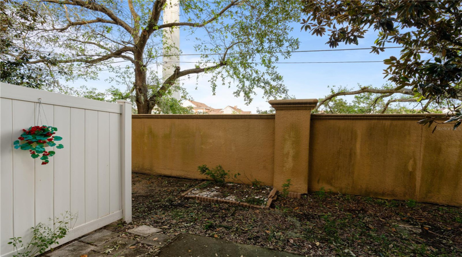 KISSIMMEE, Florida 34747, 3 Bedrooms Bedrooms, ,3 BathroomsBathrooms,Residential,For Sale,ANDROS,0,MFRTB8433699