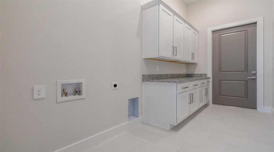 REUNION, Florida 34747, 6 Bedrooms Bedrooms, ,6 BathroomsBathrooms,Residential,For Sale,EXCITEMENT,0,MFRO6340855