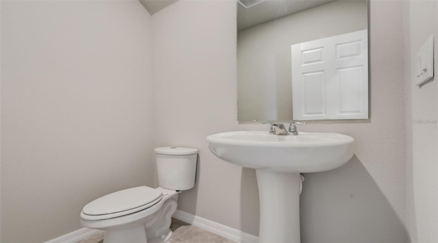DAVENPORT, Florida 33896, 3 Bedrooms Bedrooms, ,2 BathroomsBathrooms,Residential,For Sale,LEGACY,0,MFRO6347580