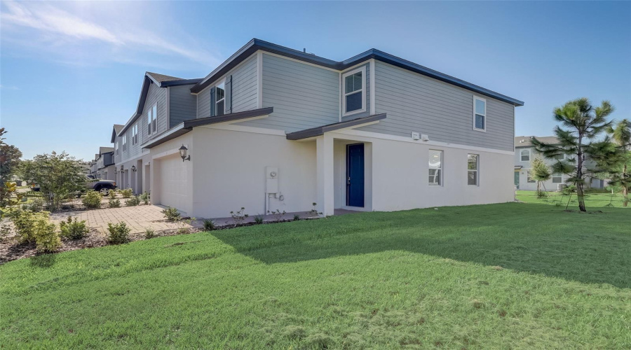 DAVENPORT, Florida 33896, 3 Bedrooms Bedrooms, ,2 BathroomsBathrooms,Residential,For Sale,LEGACY,0,MFRO6347580