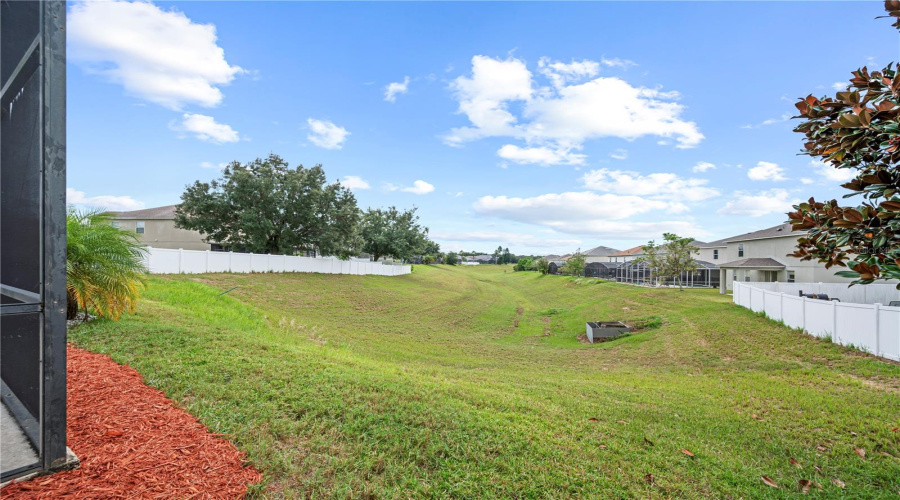 DAVENPORT, Florida 33897, 3 Bedrooms Bedrooms, ,2 BathroomsBathrooms,Residential,For Sale,ELDERBERRY,0,MFRL4956193