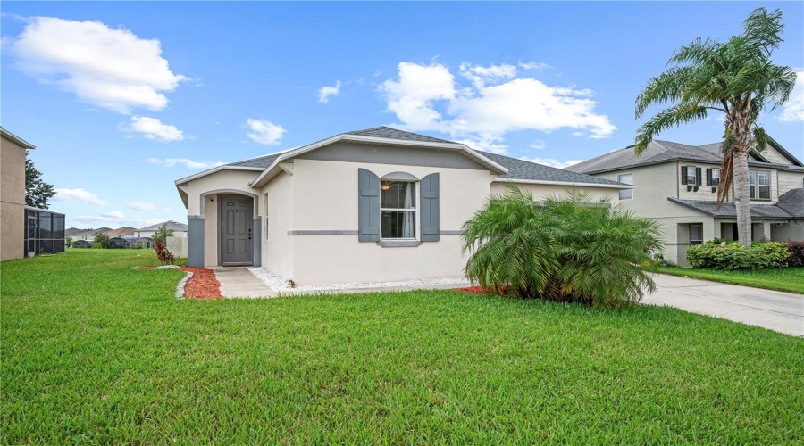 DAVENPORT, Florida 33897, 3 Bedrooms Bedrooms, ,2 BathroomsBathrooms,Residential,For Sale,ELDERBERRY,0,MFRL4956193