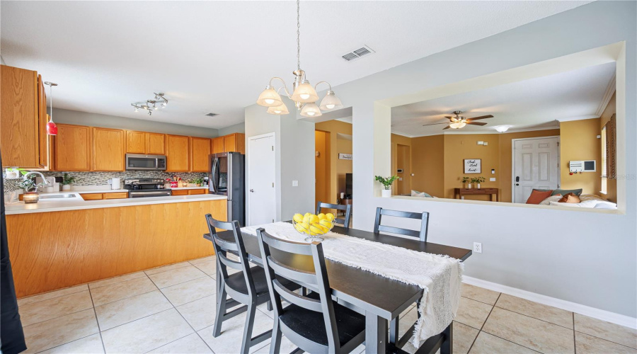 DAVENPORT, Florida 33897, 3 Bedrooms Bedrooms, ,2 BathroomsBathrooms,Residential,For Sale,ELDERBERRY,0,MFRL4956193