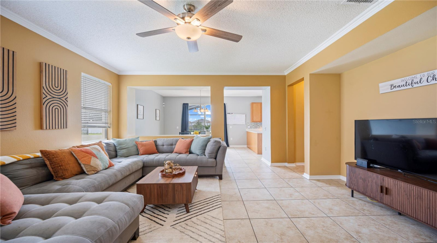 DAVENPORT, Florida 33897, 3 Bedrooms Bedrooms, ,2 BathroomsBathrooms,Residential,For Sale,ELDERBERRY,0,MFRL4956193