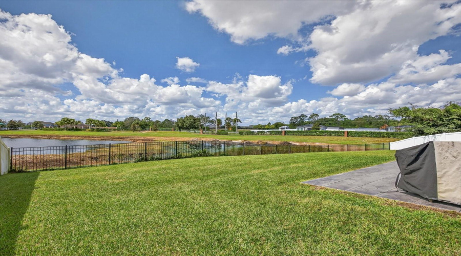 DAVENPORT, Florida 33837, 5 Bedrooms Bedrooms, ,3 BathroomsBathrooms,Residential,For Sale,SARDINIA,0,MFRO6347756