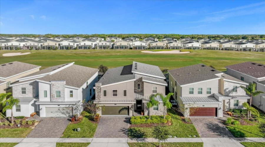DAVENPORT, Florida 33896, 9 Bedrooms Bedrooms, ,5 BathroomsBathrooms,Residential,For Sale,PEBBLE BEACH,0,MFRO6349093