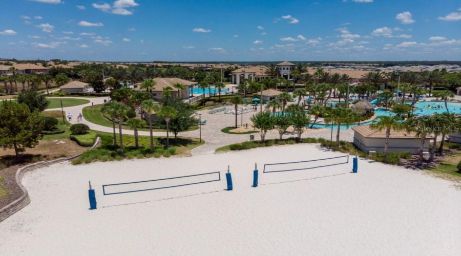 DAVENPORT, Florida 33896, 9 Bedrooms Bedrooms, ,5 BathroomsBathrooms,Residential,For Sale,PEBBLE BEACH,0,MFRO6349093