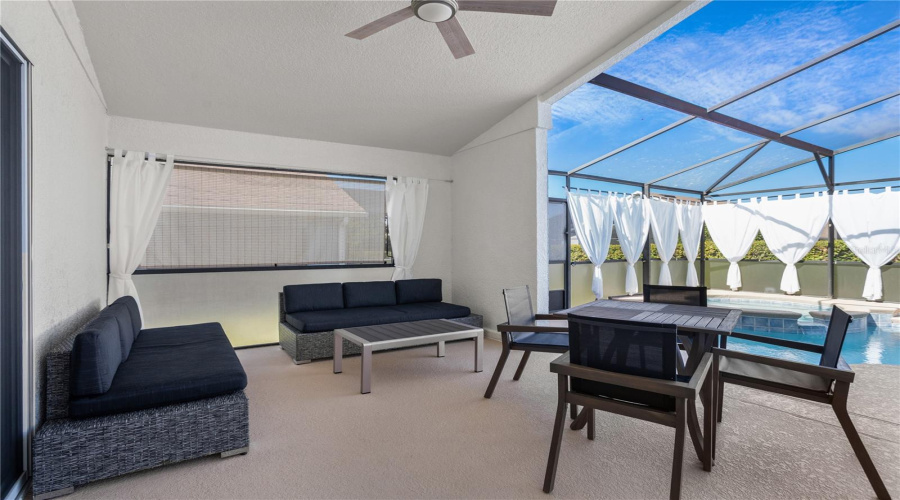 DAVENPORT, Florida 33897, 4 Bedrooms Bedrooms, ,3 BathroomsBathrooms,Residential,For Sale,OLD BRIDGE,0,MFRTB8433514