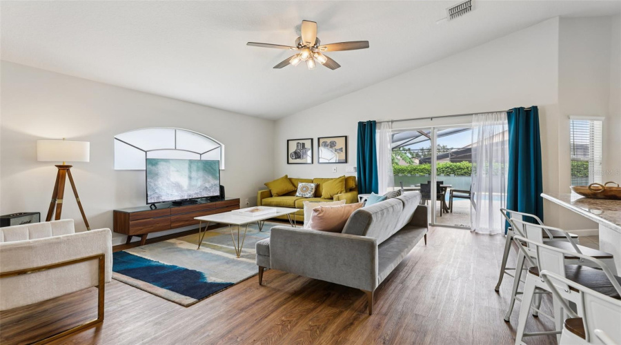 DAVENPORT, Florida 33897, 4 Bedrooms Bedrooms, ,3 BathroomsBathrooms,Residential,For Sale,OLD BRIDGE,0,MFRTB8433514