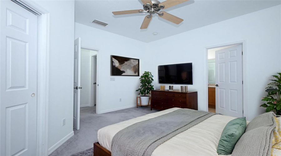 ORLANDO, Florida 32836, 3 Bedrooms Bedrooms, ,2 BathroomsBathrooms,Residential,For Sale,THE ESPLANADE,0,MFRO6348826