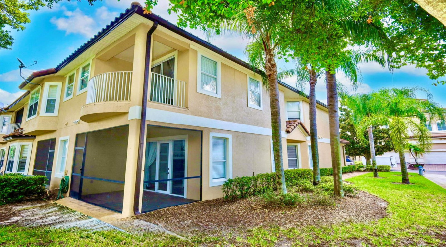 ORLANDO, Florida 32836, 3 Bedrooms Bedrooms, ,2 BathroomsBathrooms,Residential,For Sale,THE ESPLANADE,0,MFRO6348826