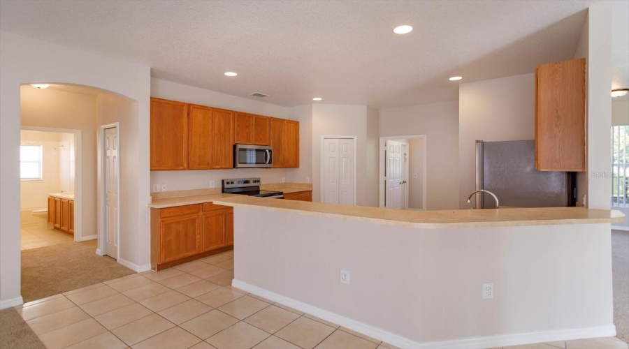 KISSIMMEE, Florida 34746, 4 Bedrooms Bedrooms, ,2 BathroomsBathrooms,Residential,For Sale,BOUGAINVILLEA,0,MFRO6312793