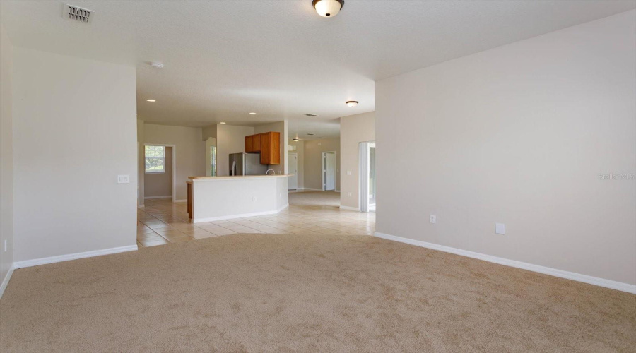 KISSIMMEE, Florida 34746, 4 Bedrooms Bedrooms, ,2 BathroomsBathrooms,Residential,For Sale,BOUGAINVILLEA,0,MFRO6312793
