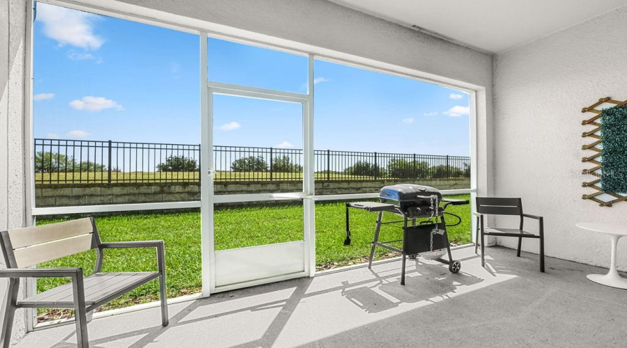 DAVENPORT, Florida 33896, 2 Bedrooms Bedrooms, ,2 BathroomsBathrooms,Residential,For Sale,OCEAN COURSE,0,MFRS5135811