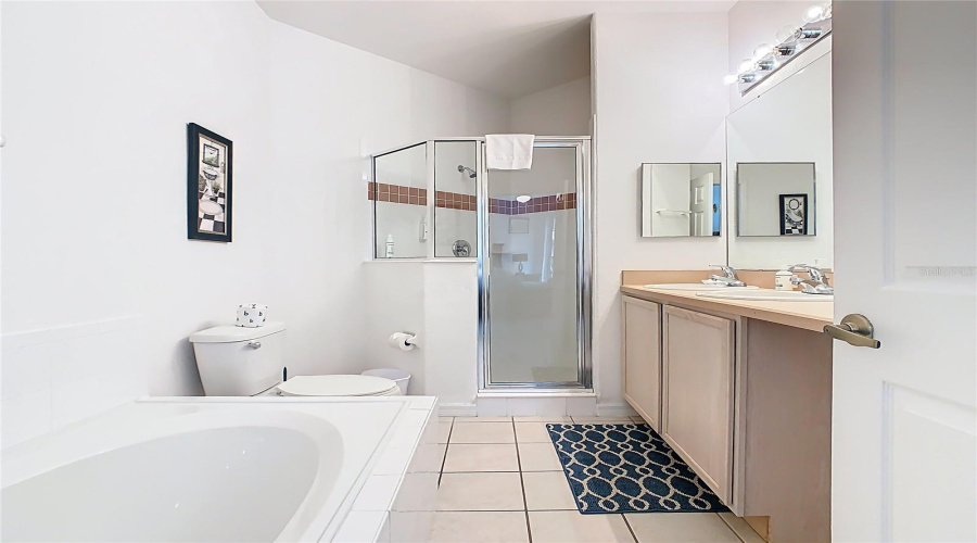 DAVENPORT, Florida 33837, 4 Bedrooms Bedrooms, ,3 BathroomsBathrooms,Residential,For Sale,ANDALUSIA,0,MFRS5135760