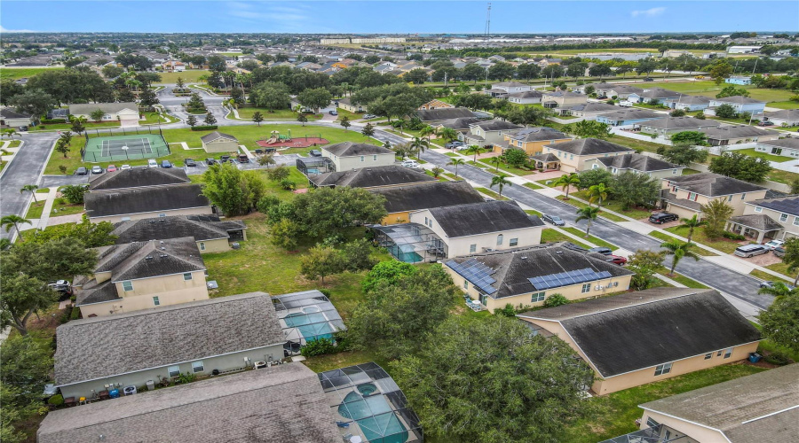 DAVENPORT, Florida 33837, 4 Bedrooms Bedrooms, ,3 BathroomsBathrooms,Residential,For Sale,ANDALUSIA,0,MFRS5135760
