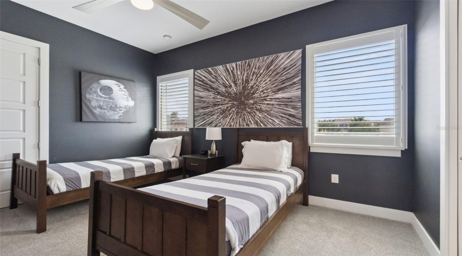 KISSIMMEE, Florida 34747, 5 Bedrooms Bedrooms, ,5 BathroomsBathrooms,Residential,For Sale,DESERT MOUNTAIN,0,MFRS5135798