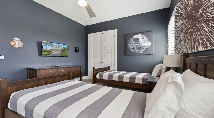 KISSIMMEE, Florida 34747, 5 Bedrooms Bedrooms, ,5 BathroomsBathrooms,Residential,For Sale,DESERT MOUNTAIN,0,MFRS5135798