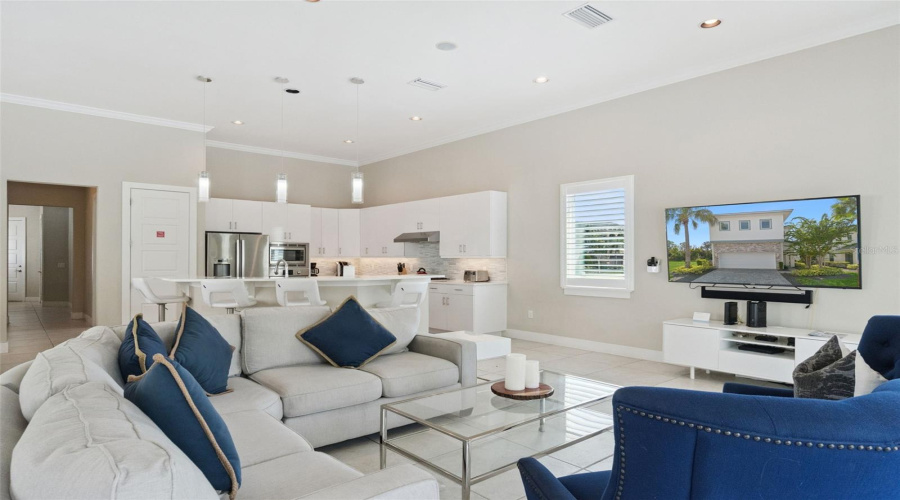 KISSIMMEE, Florida 34747, 5 Bedrooms Bedrooms, ,5 BathroomsBathrooms,Residential,For Sale,DESERT MOUNTAIN,0,MFRS5135798