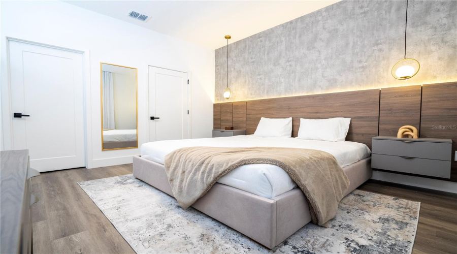 KISSIMMEE, Florida 34747, 5 Bedrooms Bedrooms, ,4 BathroomsBathrooms,Residential,For Sale,SANTORINI,0,MFRO6349263